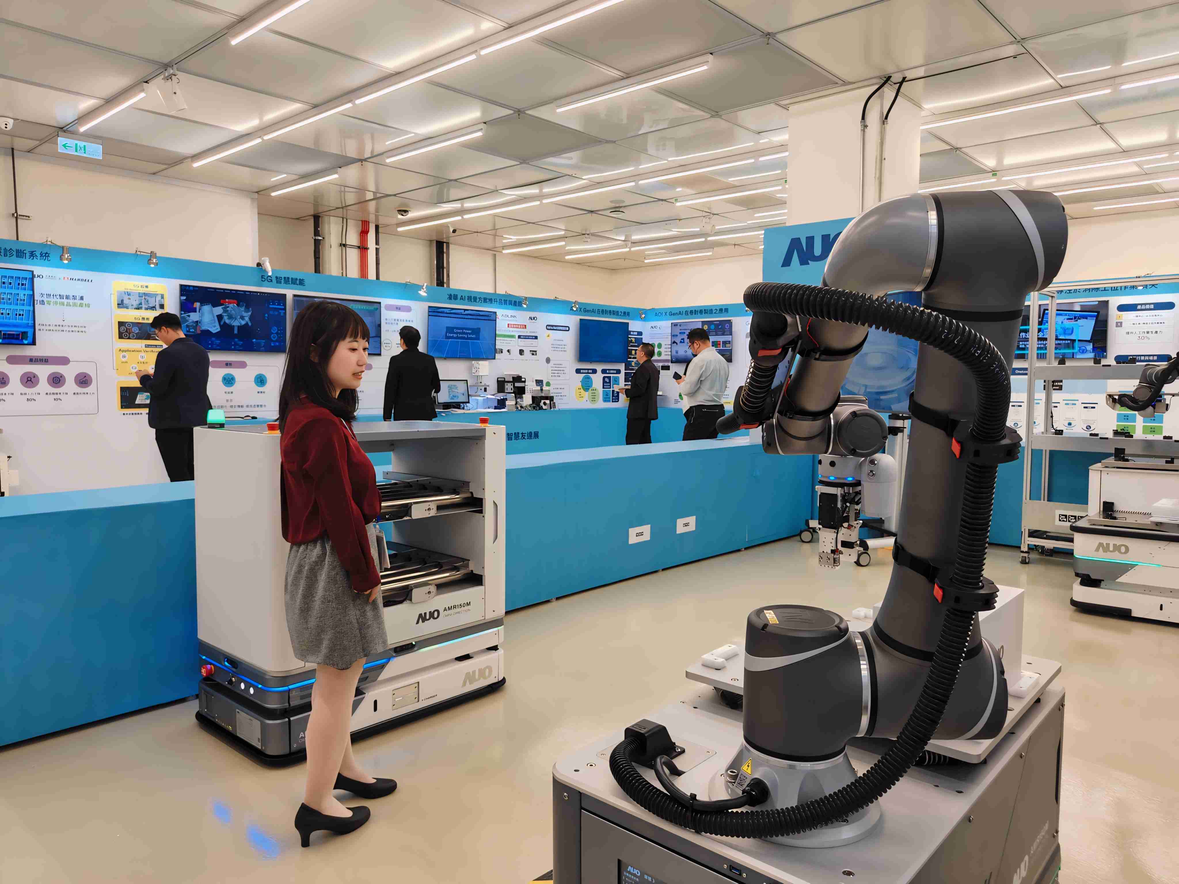 2024智能Wepay展邀集生态圈伙伴共同参展，，，，从数字应用、、、、净零减碳到能源发展，，创造全方位永续商机，，，携手生态圈伙伴迈向永续未来